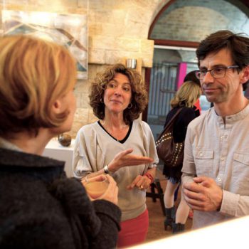 Exposition Mobilier Design au Viaduc des Arts Paris, les meubles Les Pieds Sur La Table