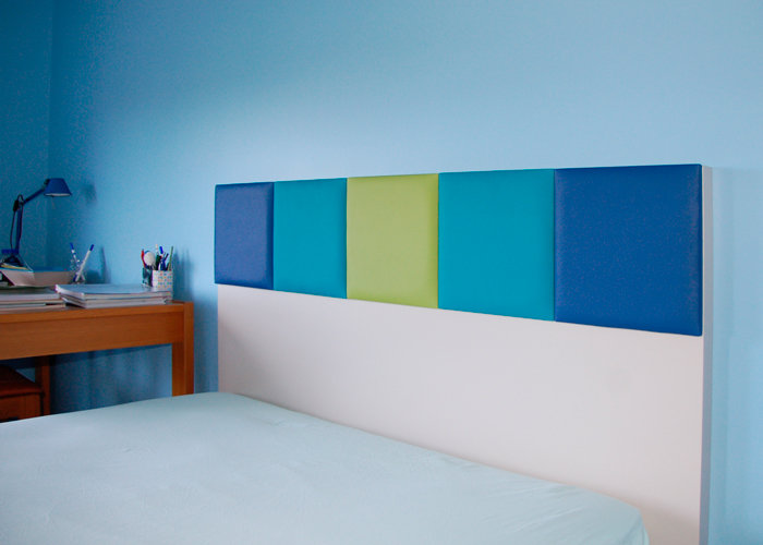 tête de lit murale sur mesure bleu beige Drap-Pied mobilier Les Pieds Sur La Table réalisation maison détail
